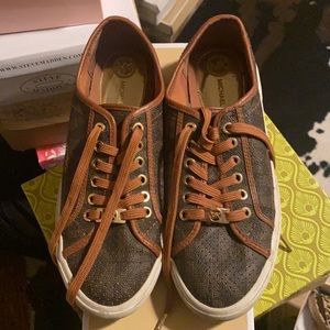 Michael kors sneakers